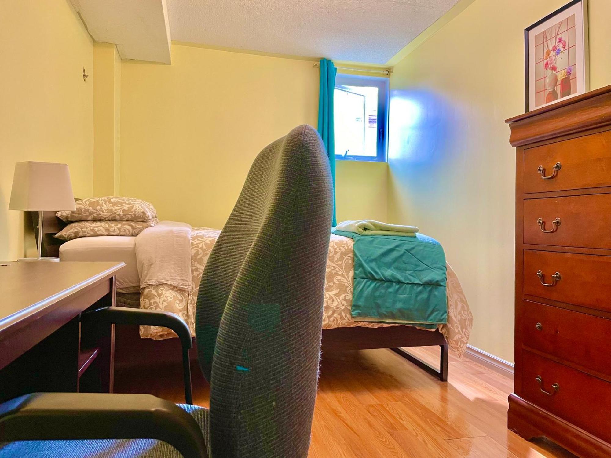Nice Room At York University Toronto Ngoại thất bức ảnh